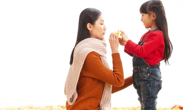 气场强大的女人给人什么感觉